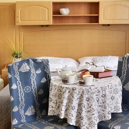 Casteria بيت ضيافة مينززدرويه