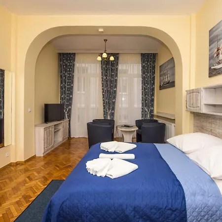 Casteria بيت ضيافة