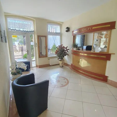 Casteria Pensionat 3*
